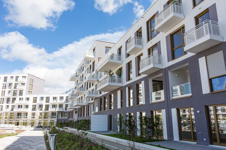 Buy Condominium, Apartment building in Munich-Pasing - PANDION PENTA, Paul-Gerhardt-Allee