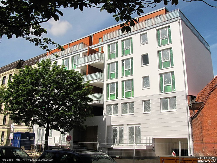 Buy Condominium in Hamburg-Eimsbüttel - Stadthaus Heußweg, Heußweg