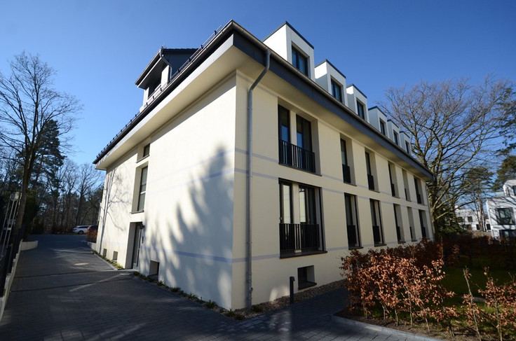 Buy Condominium in Hamburg-Rissen - Eigentumswohnungen Hamburg - Rissen, Rissener Landstraße 183