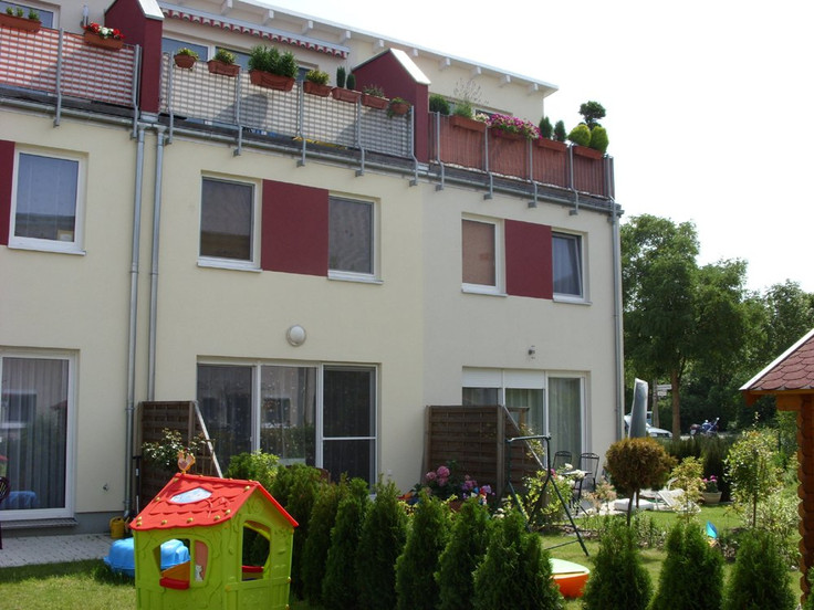 Buy Terrace house, House in Berlin-Hellersdorf - Sonnenkieker Kaulsdorf, Sonnenkieker