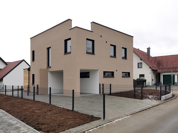 Buy Detached house, House in Schwarzenfeld - Aquanatura Schwarzenfeld, Enzianweg 12-17