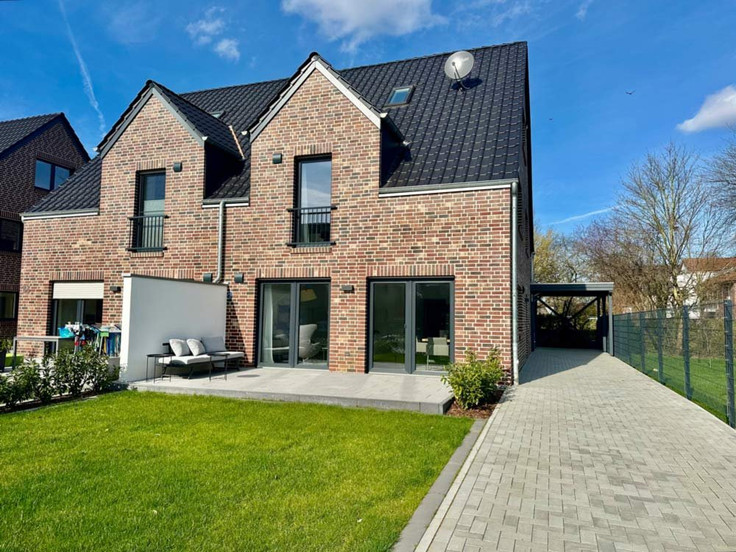 Buy Semi-detached house, House in Münster-Hiltrup - Rehhagen, Rehhagen 29, 31, 33, 35