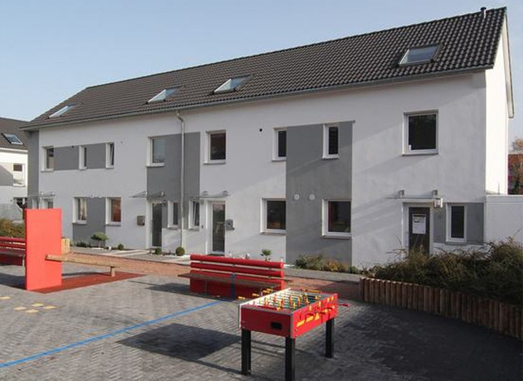 Buy Terrace house in Ratingen - Wohnpark Am Schneiderbruch, Am Brand
