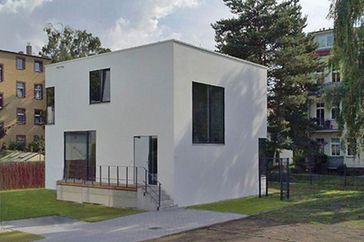 Buy Detached house in Berlin-Niederschönhausen - Architektenhäuser Eisenblätter 13, Eisenblätterstraße 13b
