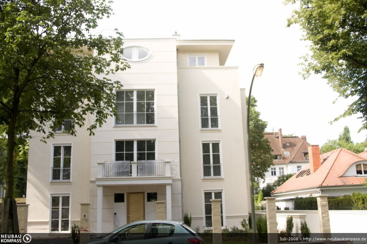 Buy Condominium in Berlin-Grunewald - Stadtvilla Hohenstedt - Grunewald, Hagenstraße 7