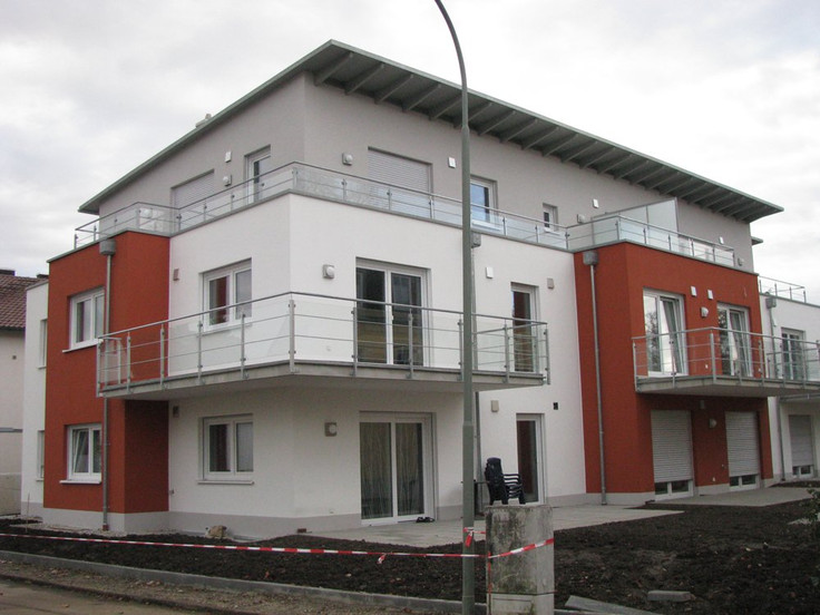Buy Condominium, Terrace house, House in Dachau - Mehrfamilienhaus Dachau, Bgm-Scharl-Straße 7