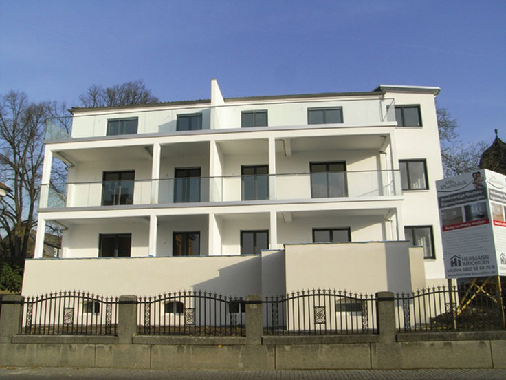 Buy Condominium in Wiesbaden - Villa Rheinblick, Rheingaustraße