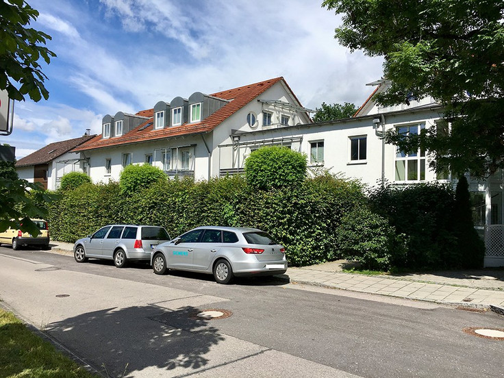 Buy Condominium in Unterschleissheim - Siedlerstraße, Siedlerstraße 2
