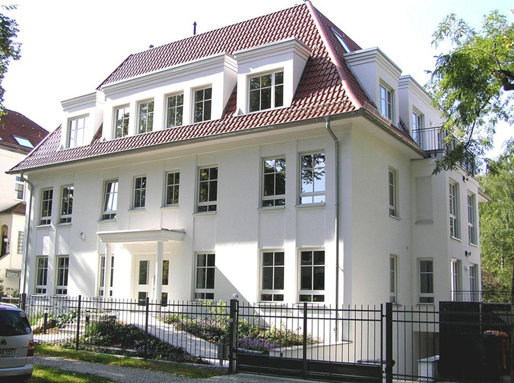 Buy Condominium in Berlin-Grunewald - Villa Auguste-Viktoria, Warmbrunner Straße 11