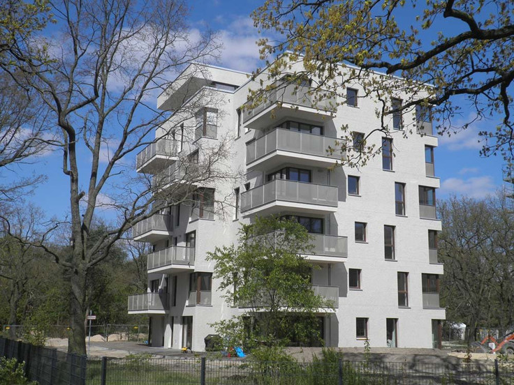 Buy Condominium in Berlin-Lichtenberg - Karlshorst- Wohnen im Park, Am Carlsgarten
