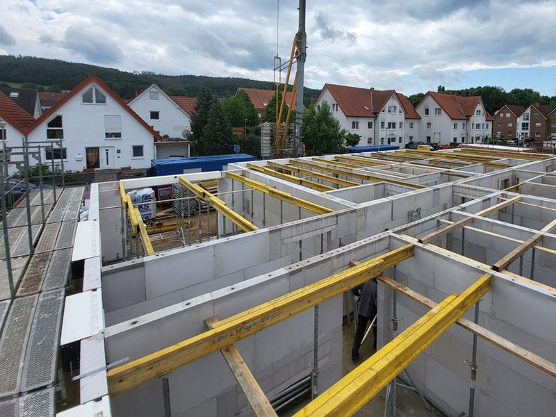 Neubauwohnung 2-Zimmer mit Balkon am Wiehengebirge