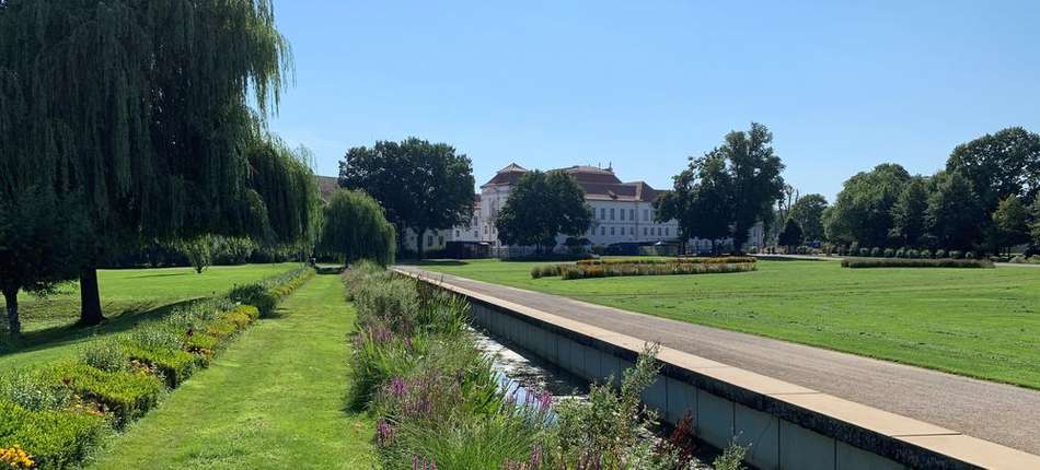 oranienbrug park.jpg