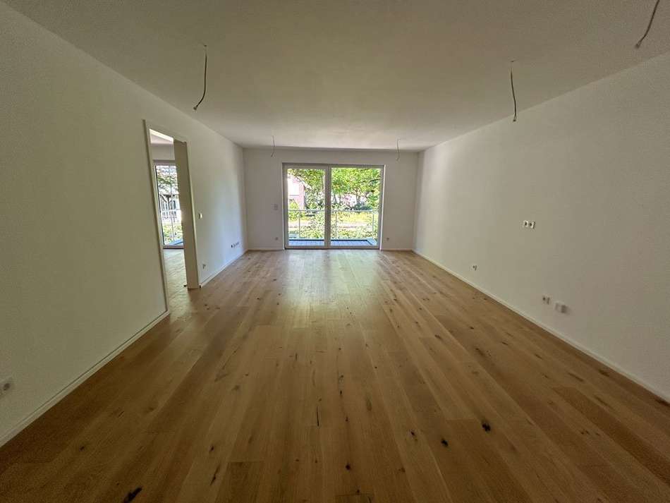 we05-wohnzimmer-2.jpg