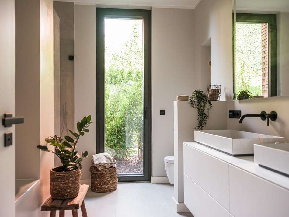 badezimmer erdgeschoss.jpg