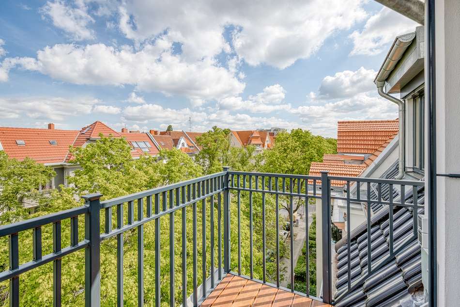 Wohnung 17 Balkon Straßenseit